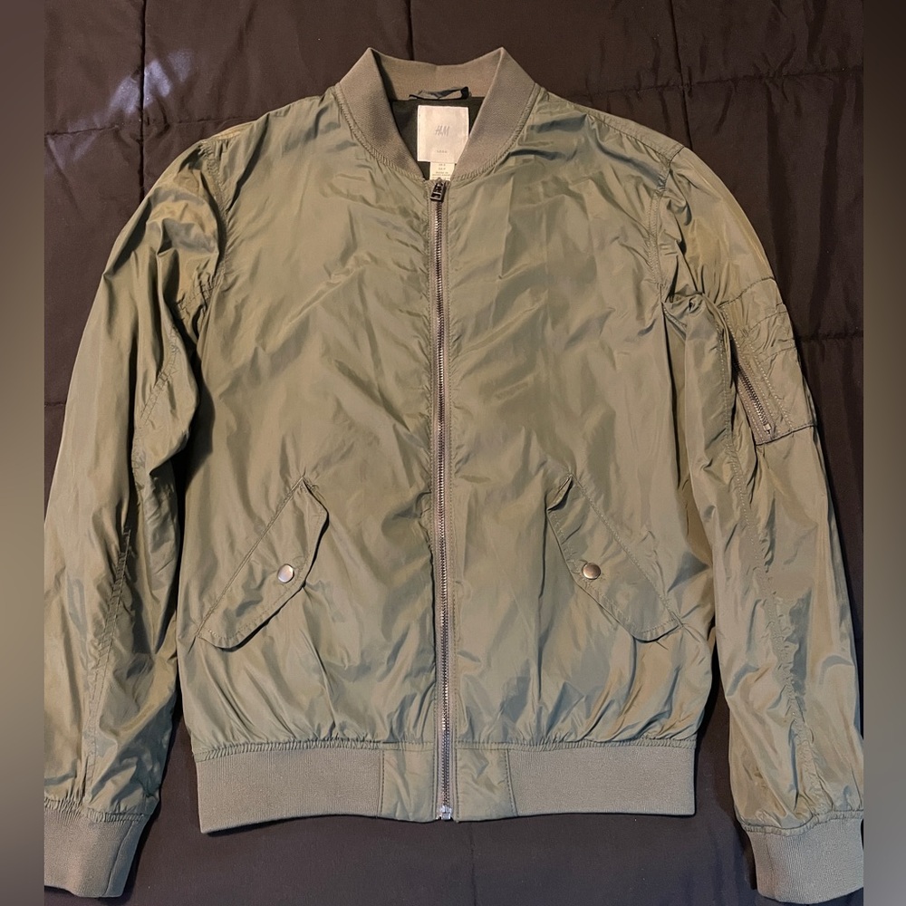 Men’s Bomber/Windbreaker Jacket in Khaki Green